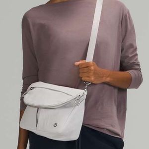 RARE Lululemon All Night Festival Bag  5L